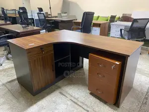 Office Desk : Staff 1.4m Advanced Curved Office Desk