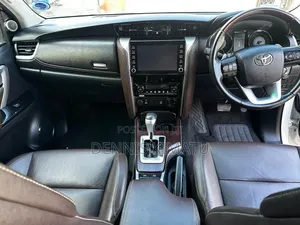 Toyota Fortuner 2020 White