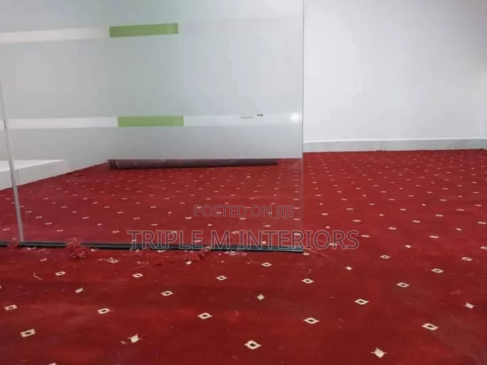 Smart Carpet Finish for Professional Environments
