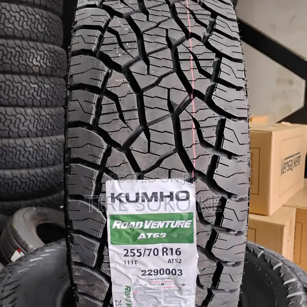 255/70r16 Kumho Road Venture A.T52 Tyre