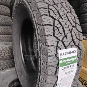 255/70r16 Kumho Road Venture A.T52 Tyre