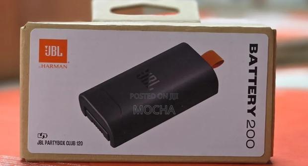 JBL Battery 200 - main view