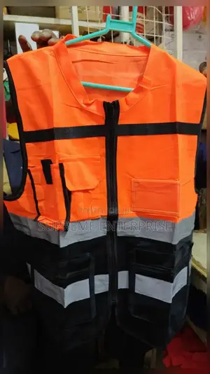 Heavy Duty Reflective Vest With Zip And Pockets
