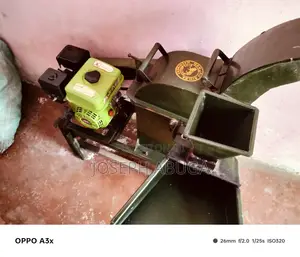 Animals Feeding Machine