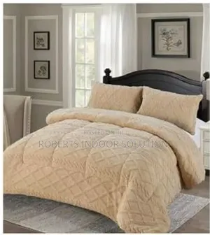 Jacquard Beige Woolen Duvet