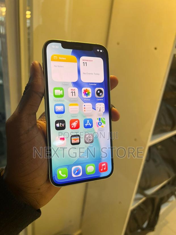 Apple iPhone 12 128 GB Green - thumbnail 2
