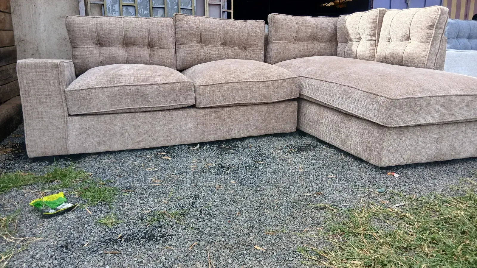 6 Seater L Shaped Sofa With High Quality Material.