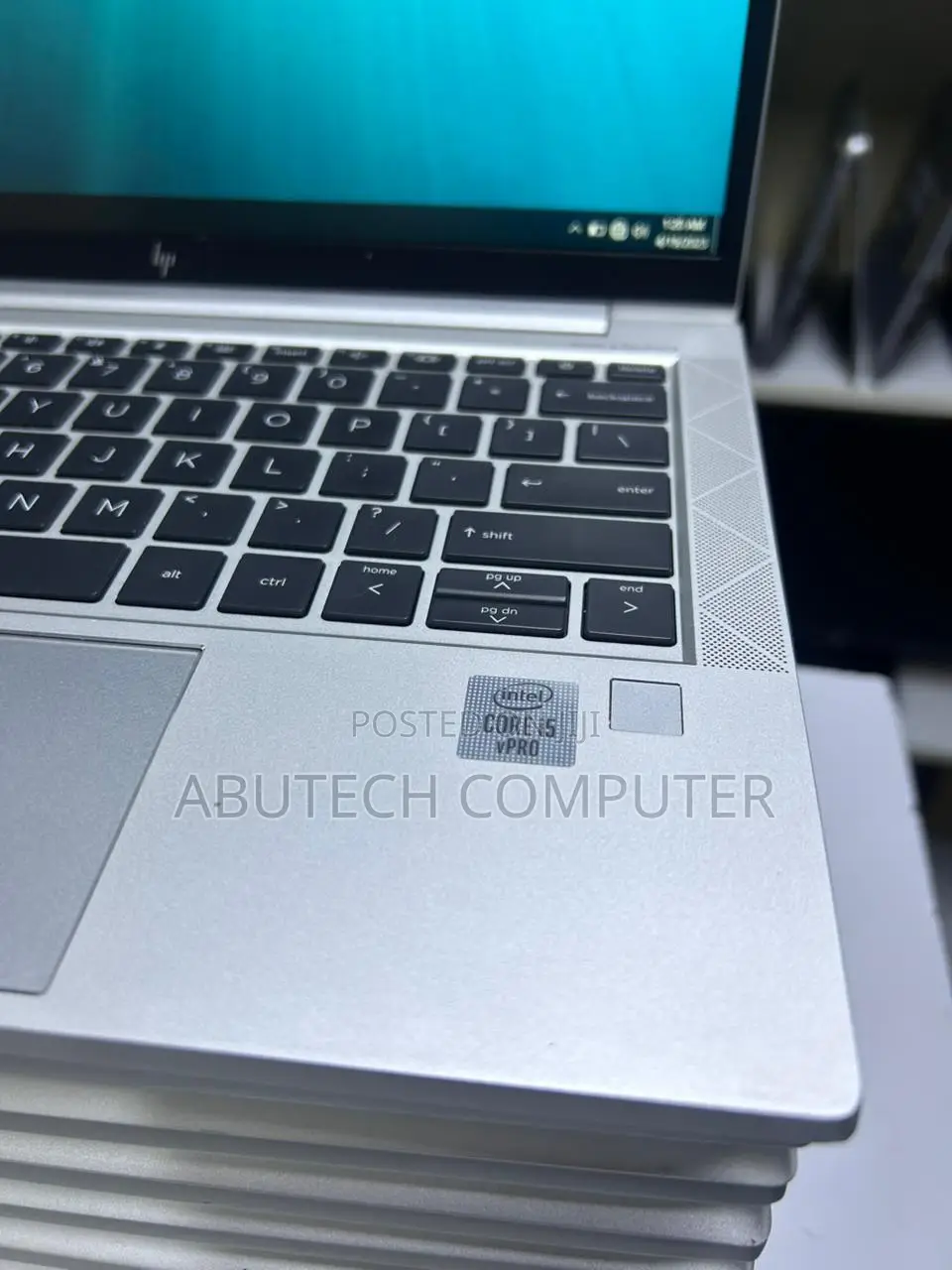 Laptop HP EliteBook 830 G7 8GB Intel Core i5 SSD 256GB