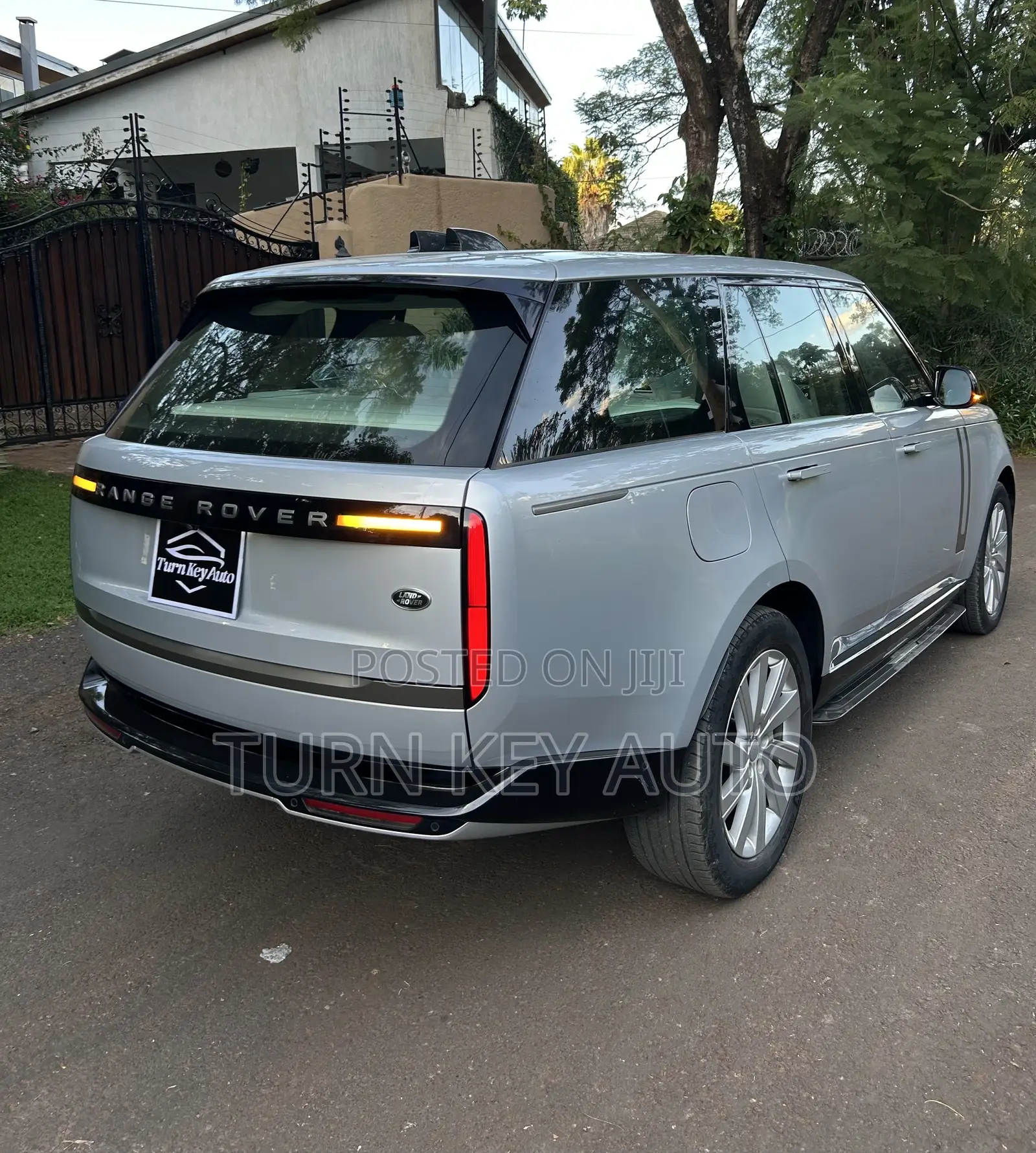 Land Rover Range Rover Vogue 2022 Silver