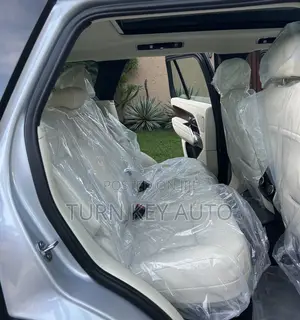 Land Rover Range Rover Vogue 2022 Silver