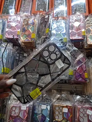 Geometric Marble Diamond Look Cover for iPhone 14 Pro Max.