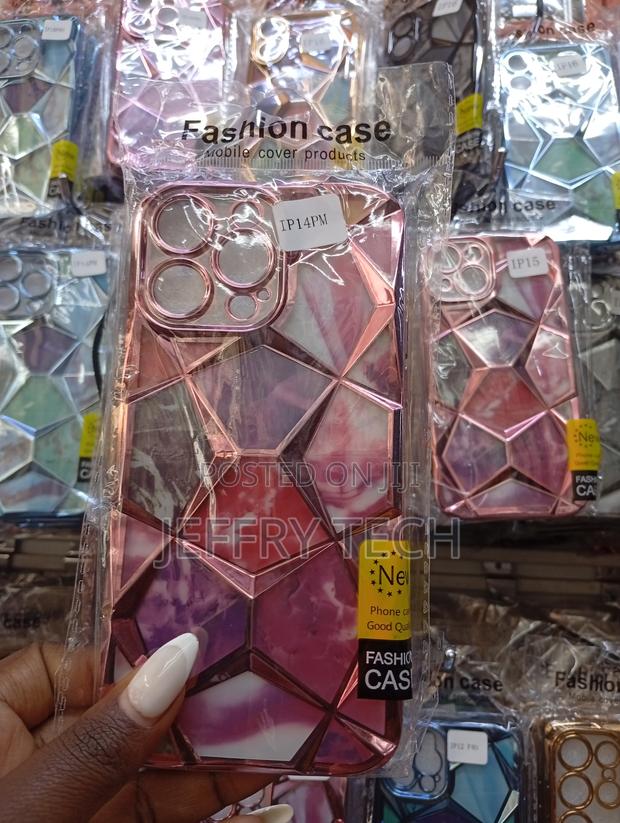 Marble Diamond Pattern Case Foriphone 14 Pro Max and iPhone 15. - main view