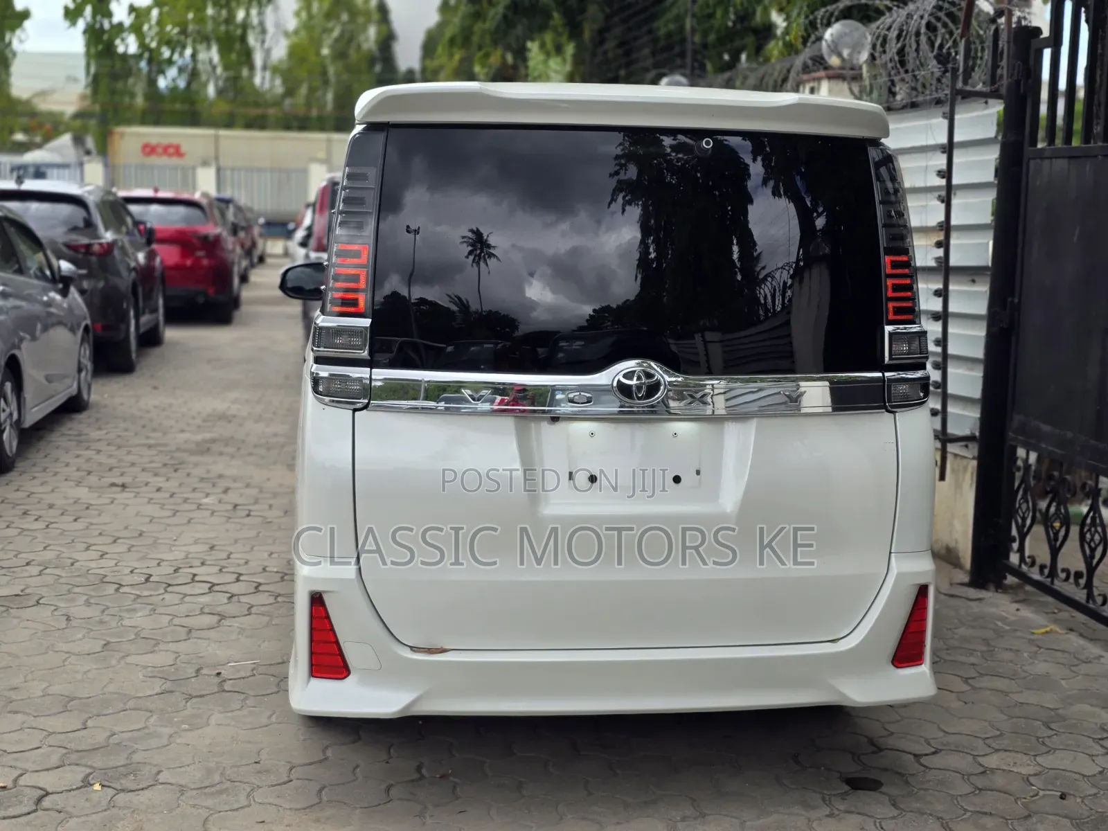 Toyota Voxy 2020 White