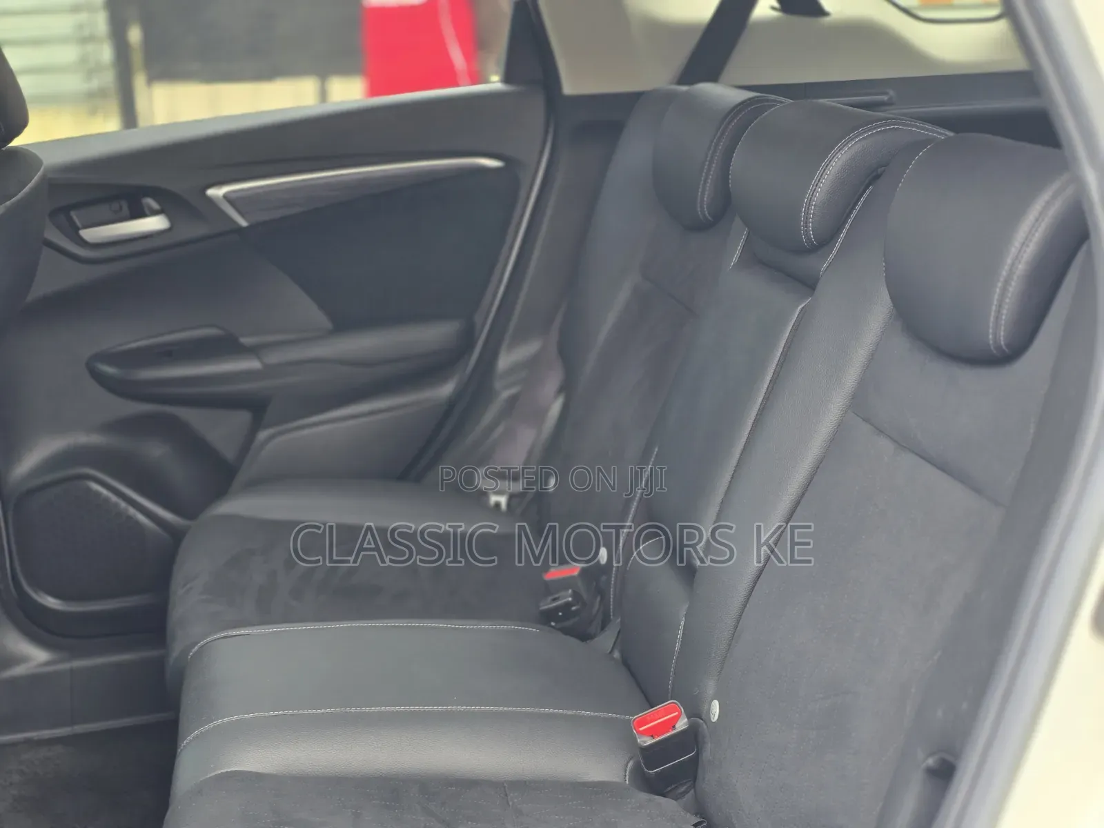Honda Fit Shuttle 1.5 Hybrid 2WD 2020 White