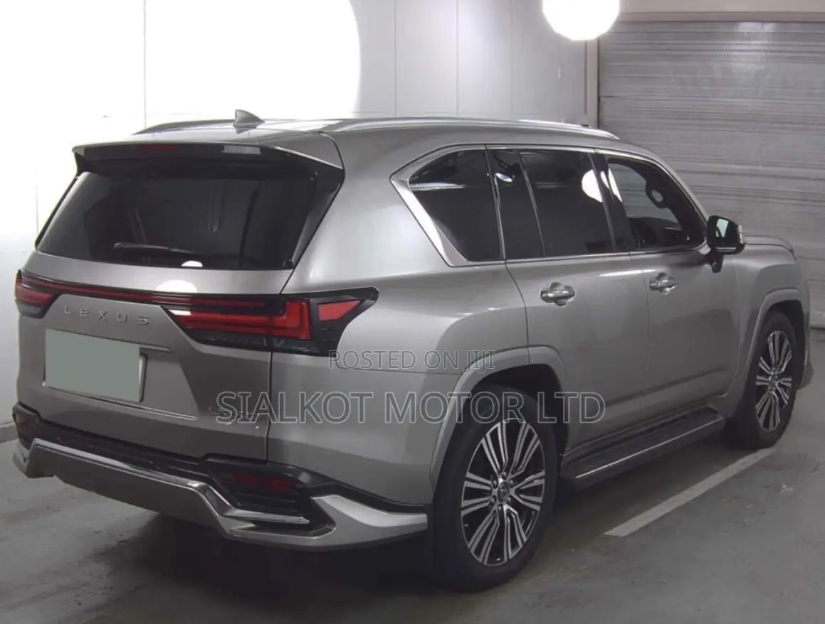 Lexus LX LX 600 2022 Gold