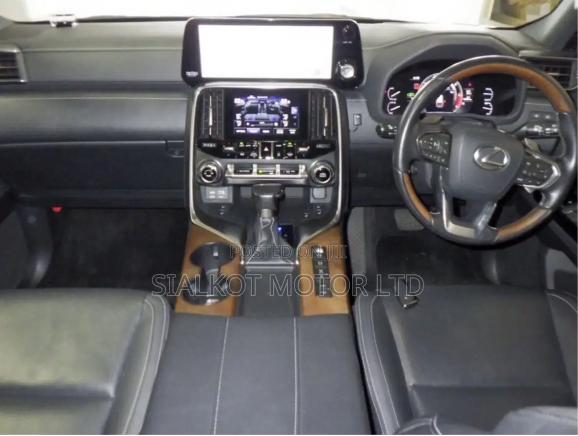 Lexus LX LX 600 2022 Gold