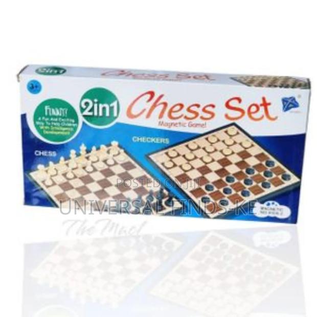 Foldable and Portable 2 in 1 Chess and Checkers