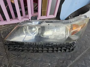 Honda Stream Headlight