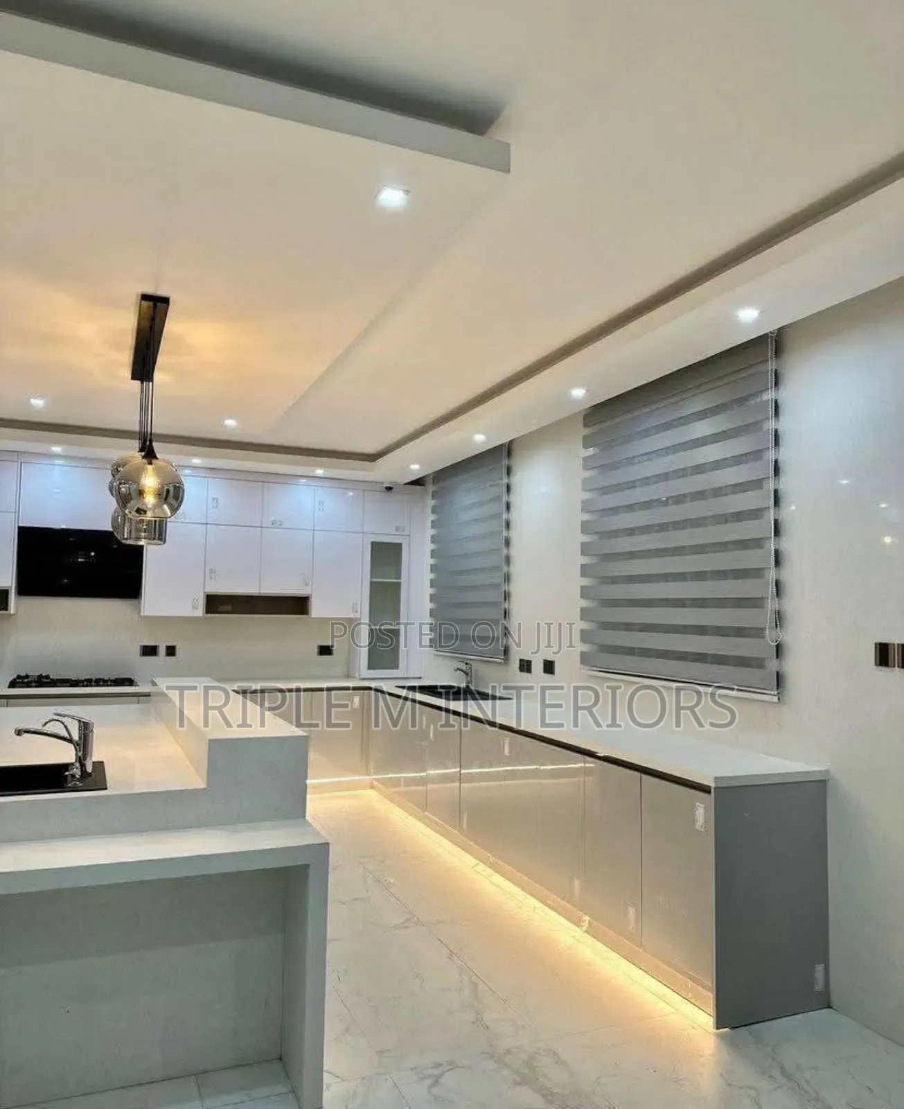 Smooth Roll Up Window Covering