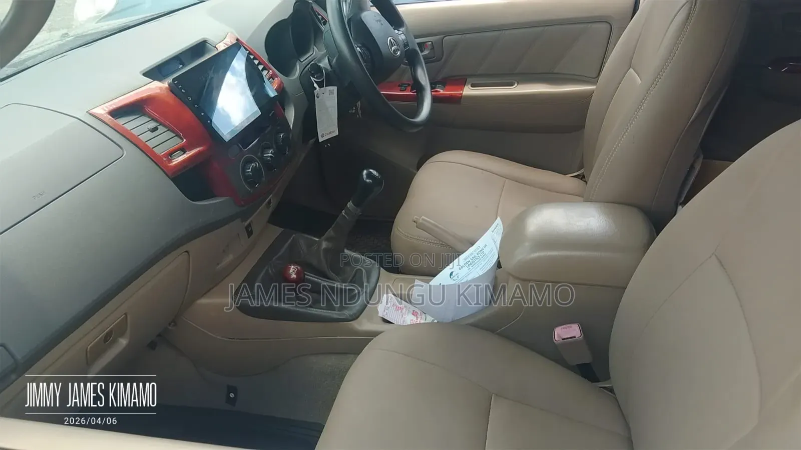 Toyota Hilux 2012 Black