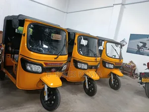 New Bajaj 2025 Yellow