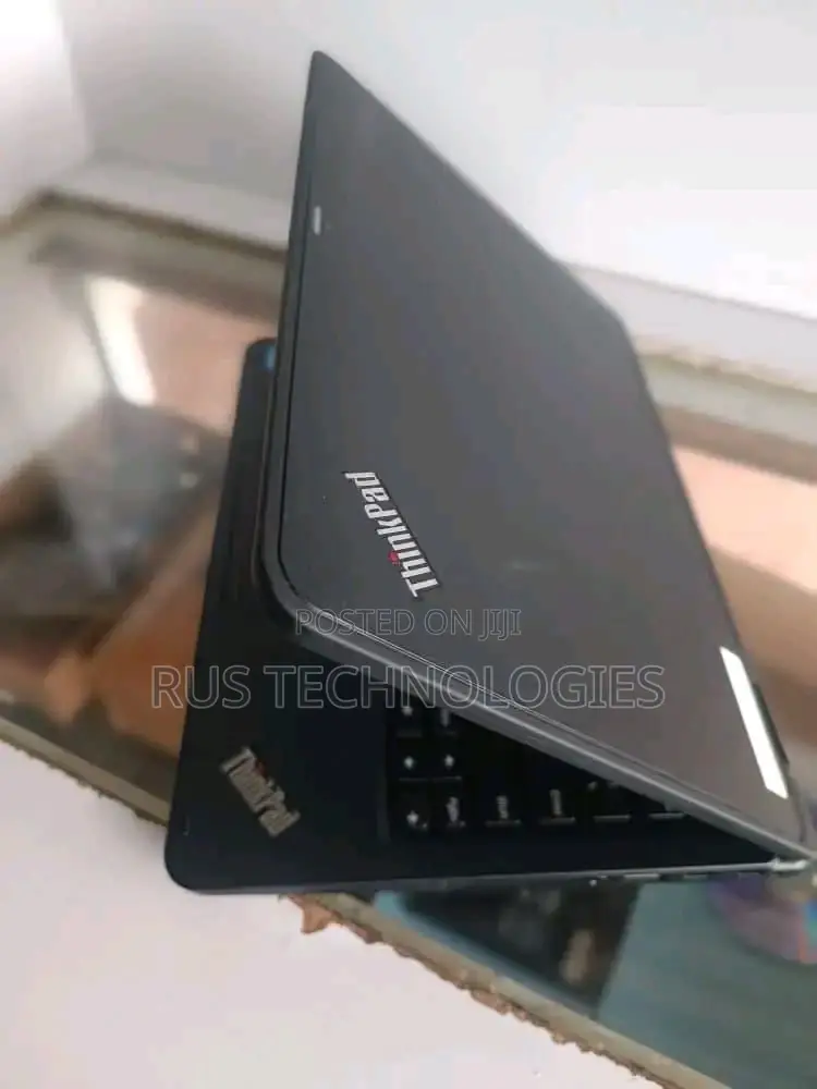 Laptop Lenovo Yoga 11e 3GB Intel Celeron SSD 128GB