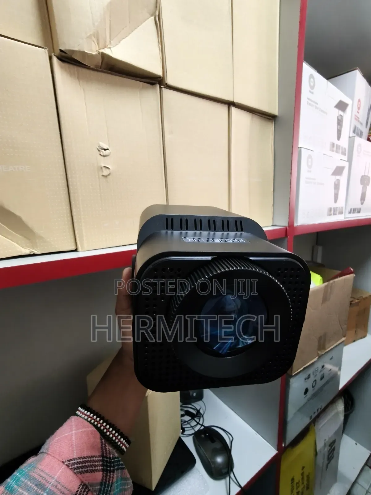 Mini Projector Hy320 Model With Screen Adjustments 150 Inches Display