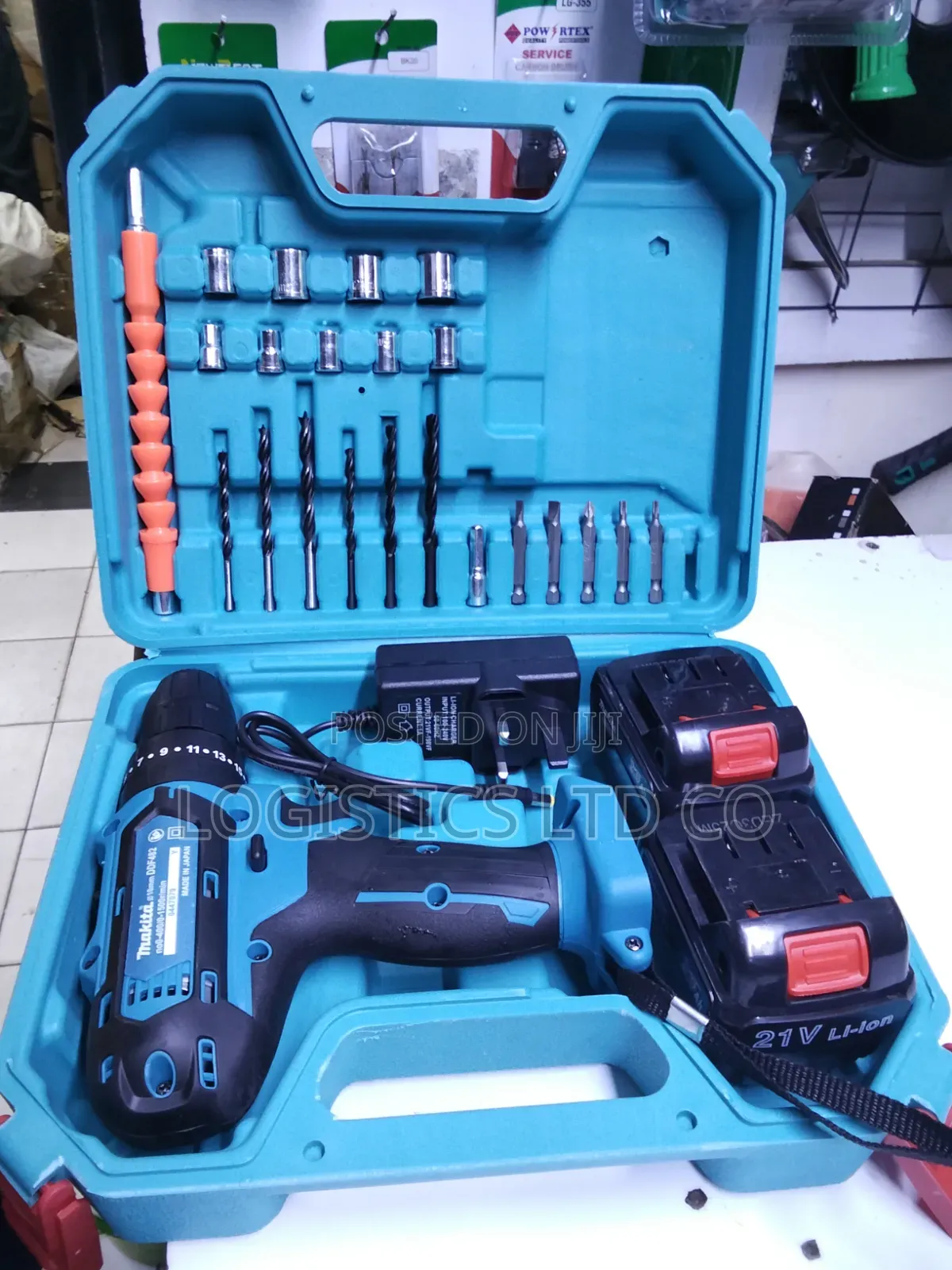 Cordless Drill With 2 Batteries Original Makita