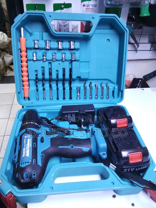 Cordless Drill With 2 Batteries Original Makita