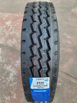 8.25 R16 Fortune Tyres Ft72 L/T 16pr