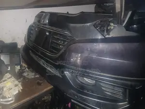 Honda Vezel Nosecut 2018–2021 Original Ex-Japan
