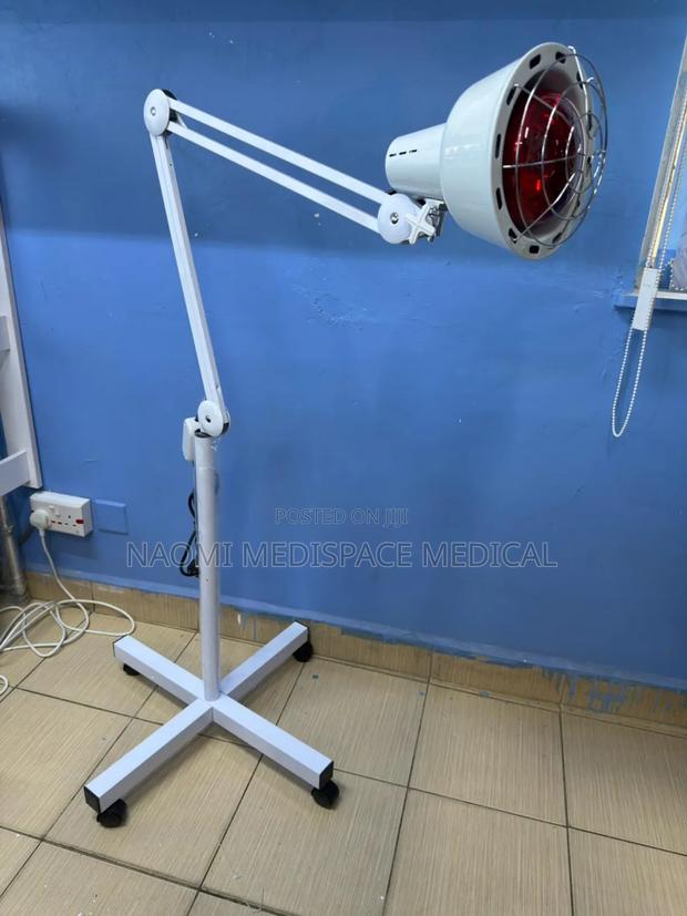 Infrared Therapy Light With Stand and Castors