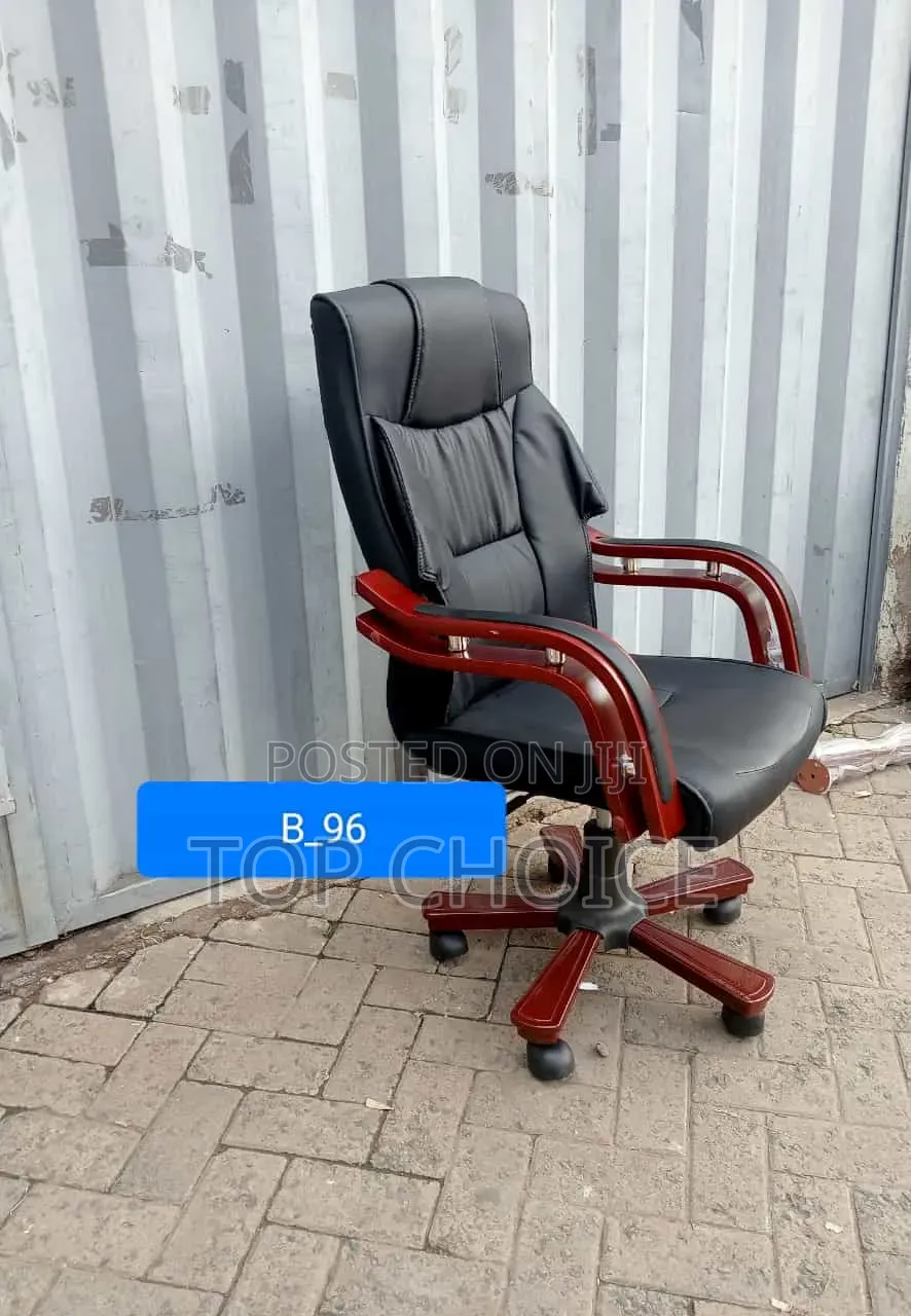 B_96 Executive Office Chairs