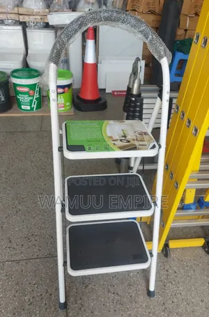 3-Step Foldable Steel Ladder