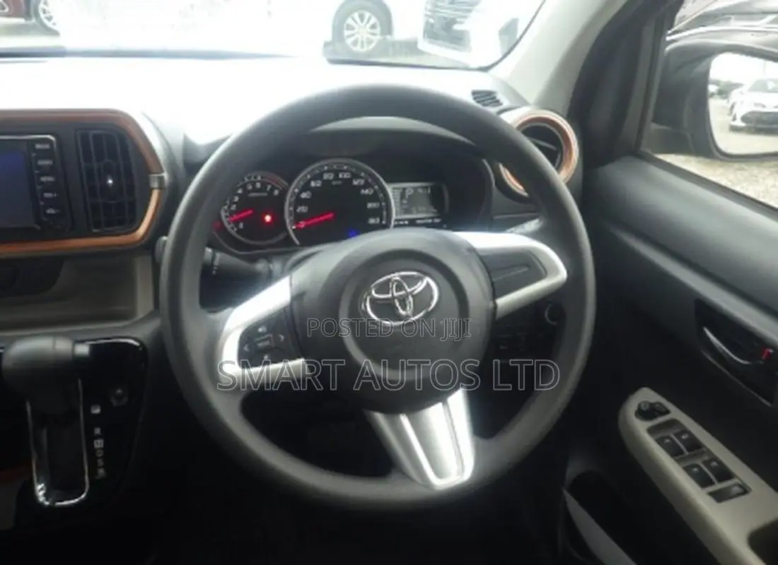 Toyota Passo 2020 Green