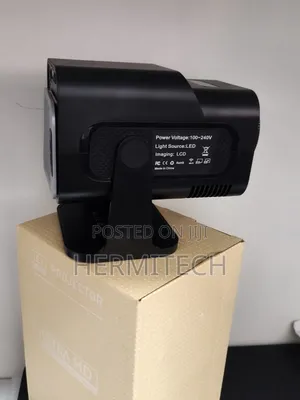 Hy320 Mini Light Weight Projector Display 150 Inch Wireless Projector