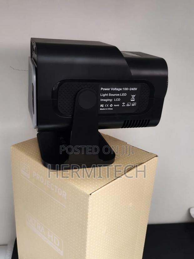 Hy320 Mini Light Weight Projector Display 150 Inch Wireless Projector