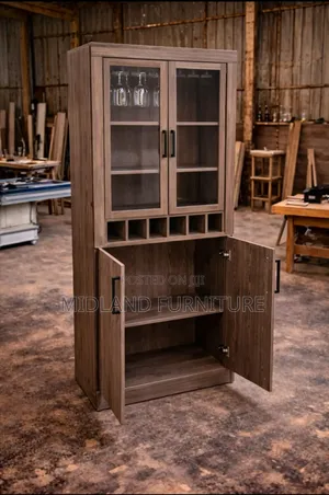 Bar Cabinet / Liquor Cabinet/ Wine Cabinet