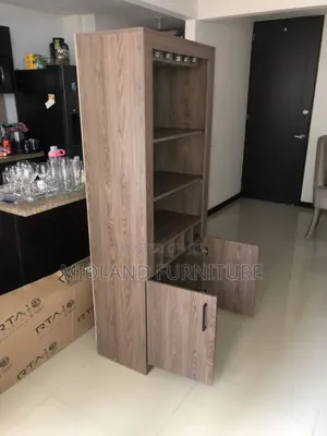 Bar Cabinet / Liquor Cabinet/ Wine Cabinet