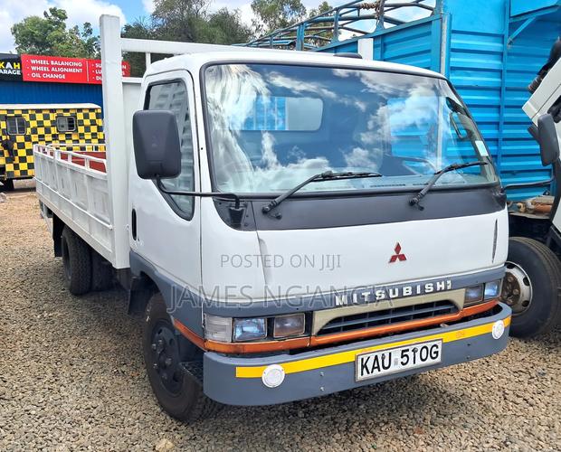 Mitsubishi Canter 4d32 - thumbnail 2