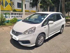Honda Fit Shuttle 2015 Pearl