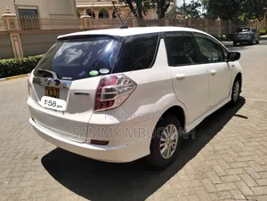 Honda Fit Shuttle 2015 Pearl