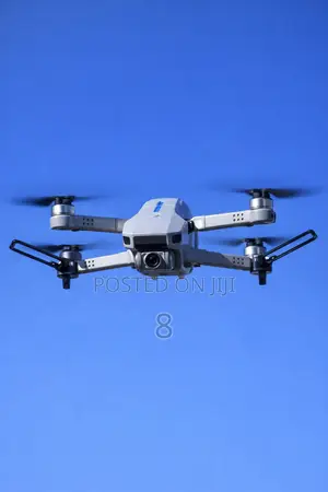 Beginner Friendly Foldable Drone – Smooth Controls