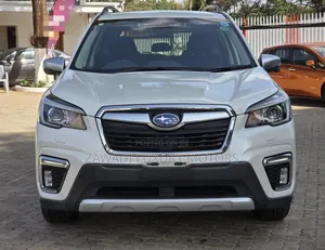 Subaru Forester 2.5i Premium AWD 2018 White