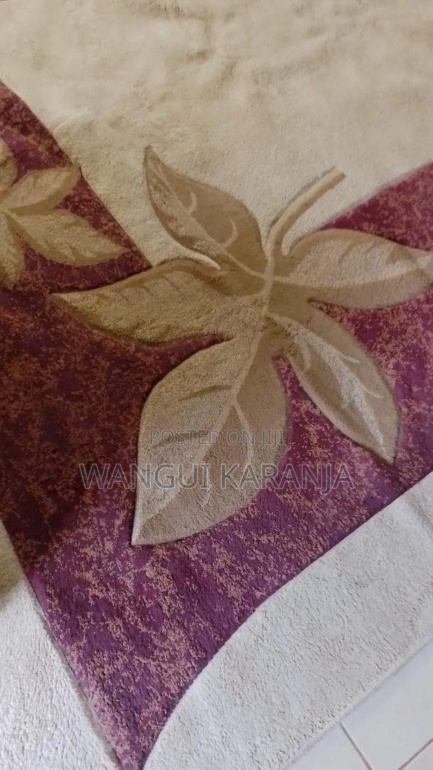 Unique 10 by 13 Heavy High Quality Carpet - thumbnail 3