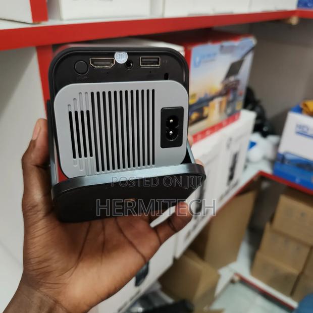 Hy320 Mini Projector for Home Use Resolution Wifi Support - thumbnail 2