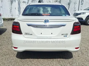 Toyota Axio 1.5 Hybrid G 2WD 2019 White