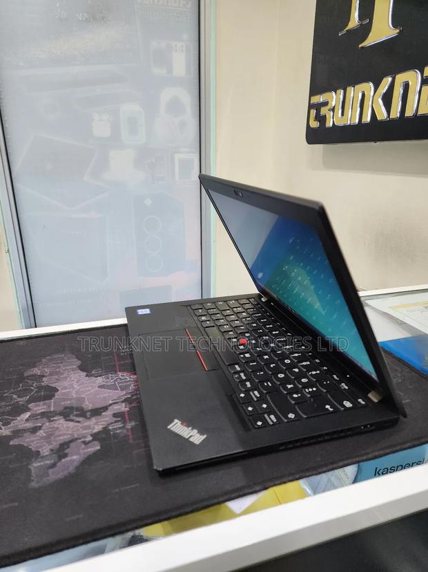 Laptop Lenovo ThinkPad X280 8GB Intel Core i5 SSD 256GB - thumbnail 3