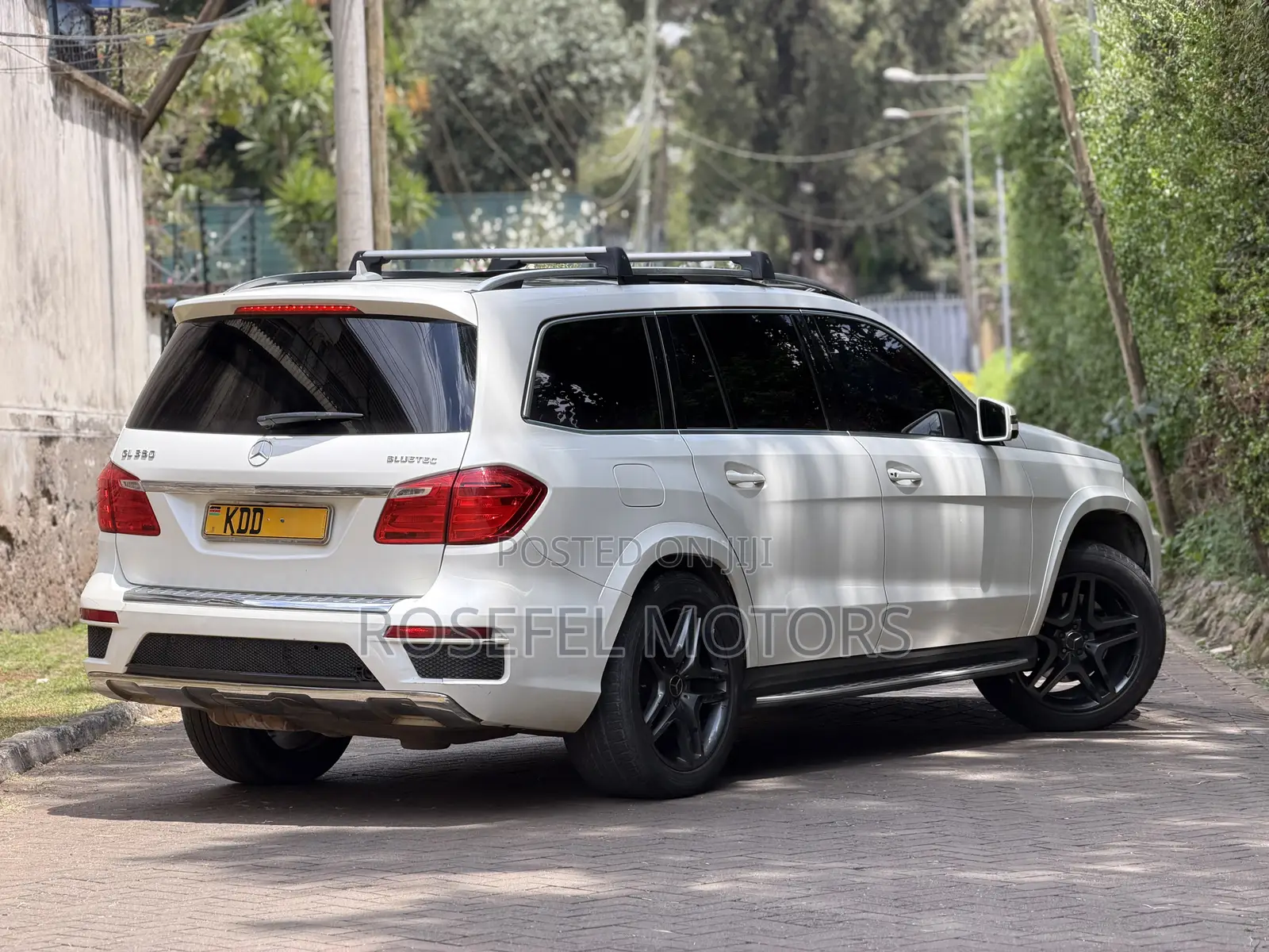 Mercedes-Benz GLS-Class GLS350d 4Matic 2017 White