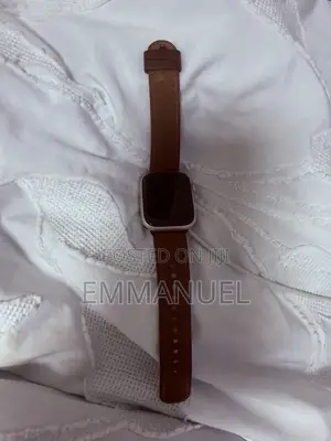 Apple Watch Series 7 – Clean, Fully Working (Leather Strap)